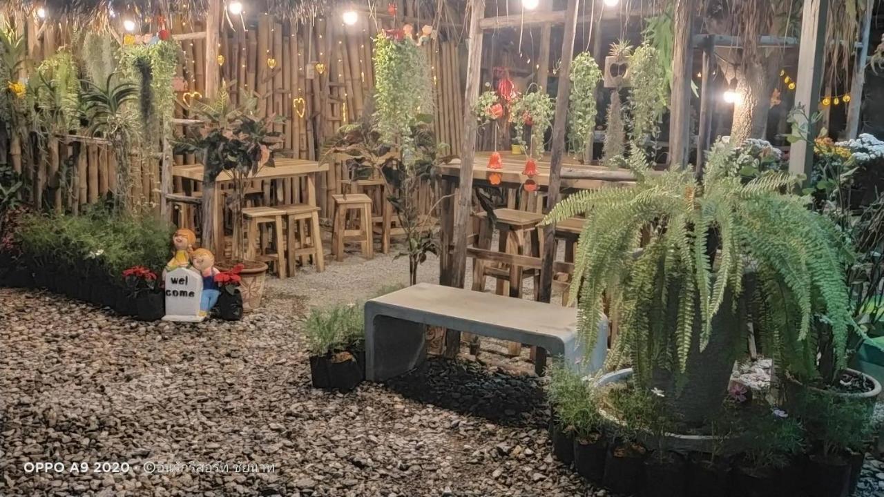 In Love Resort Chainat Экстерьер фото
