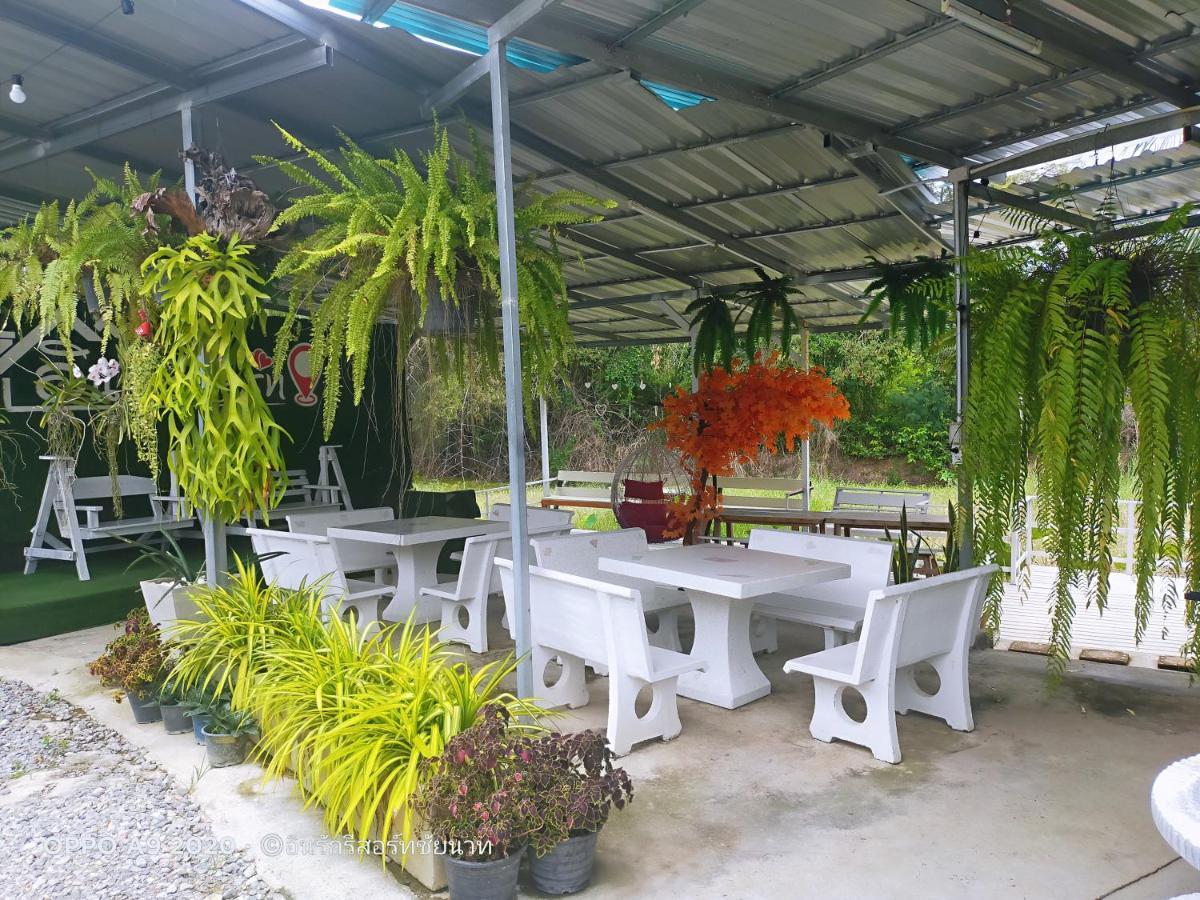 In Love Resort Chainat Экстерьер фото