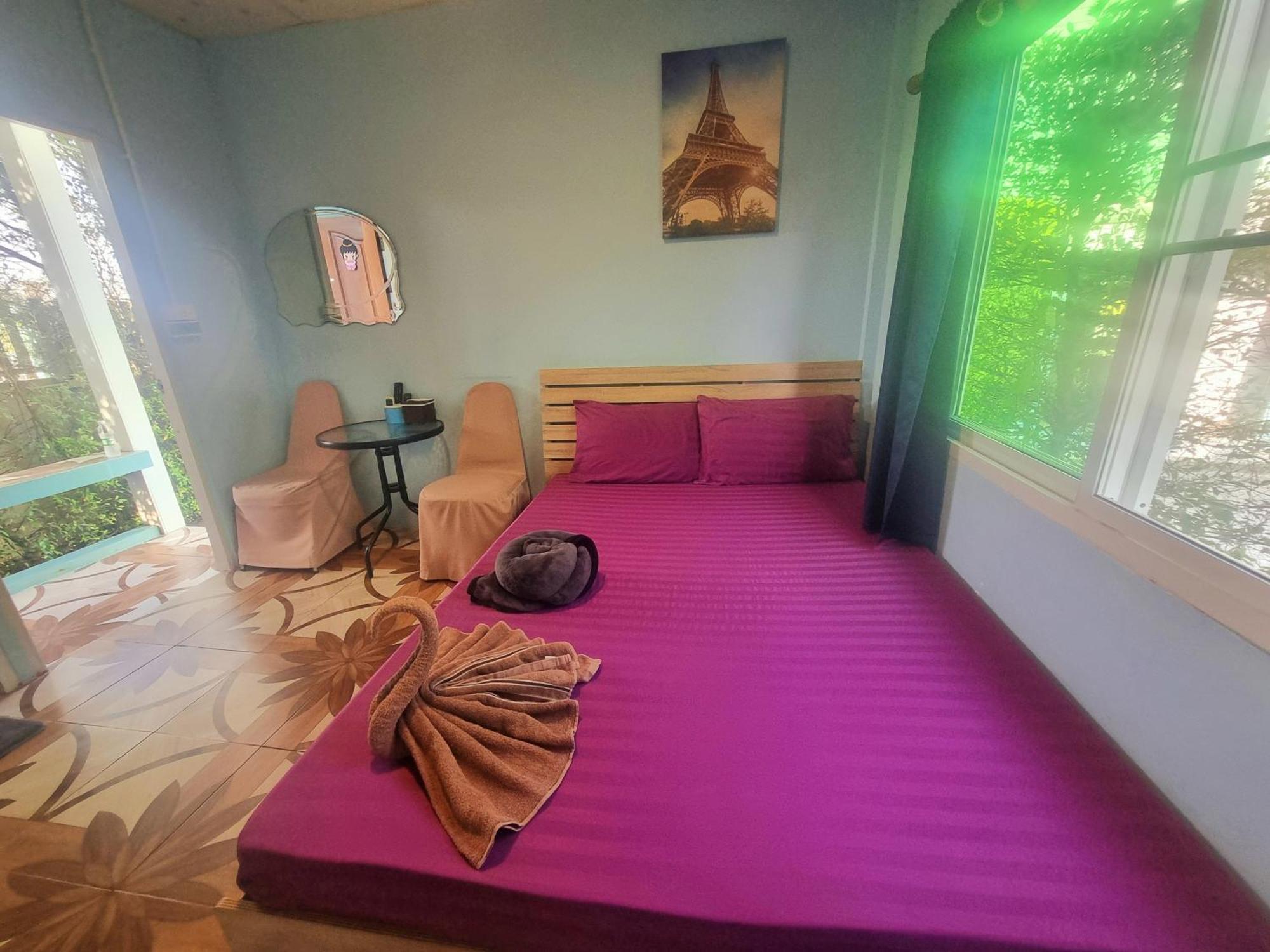 In Love Resort Chainat Экстерьер фото