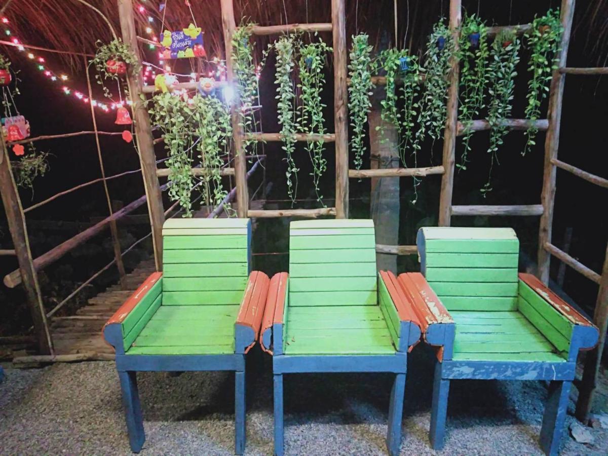 In Love Resort Chainat Экстерьер фото